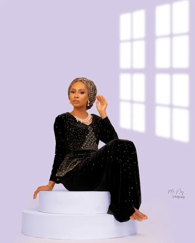 Hotunan Maryam Booth Na Murnar Shiga Sabuwar Shekarar 2025 Screenshot 20250102 114053 Instagram