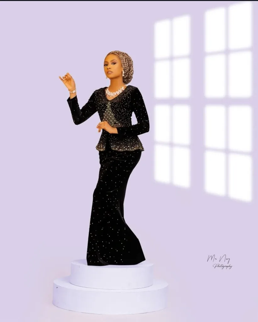 Hotunan Maryam Booth Na Murnar Shiga Sabuwar Shekarar 2025 Screenshot 20250102 114132 Instagram