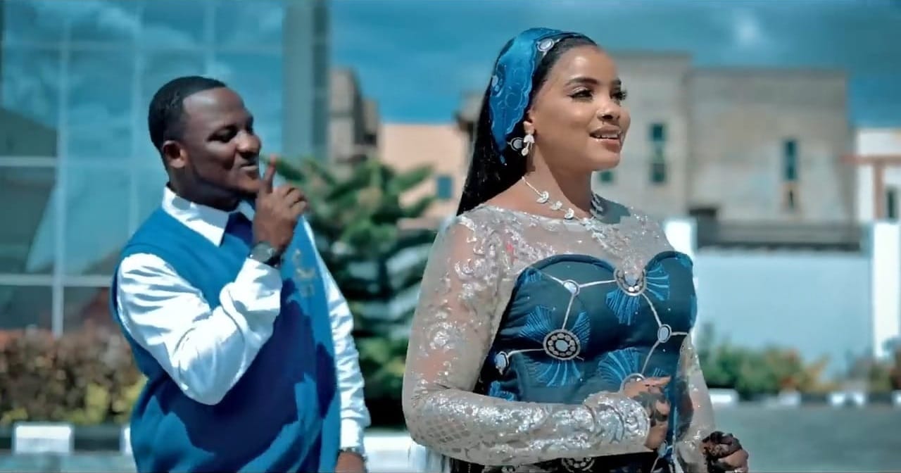 Auta MG Boy - Saima Ranar Ft. Ikilima (Official Video)