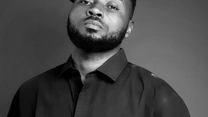Umar M Lawal - Marurun Zuciya Ft. Hairat Abdullahi Umar M Lawal - Marurun Zuciya Ft. Hairat Abdullahi