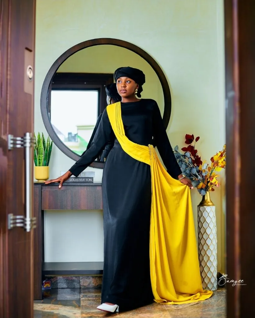 Sabbin Hotunan Jaruma Fateema Hussain Masu Kayatarwa Screenshot 20250808 233407 VidMate 1