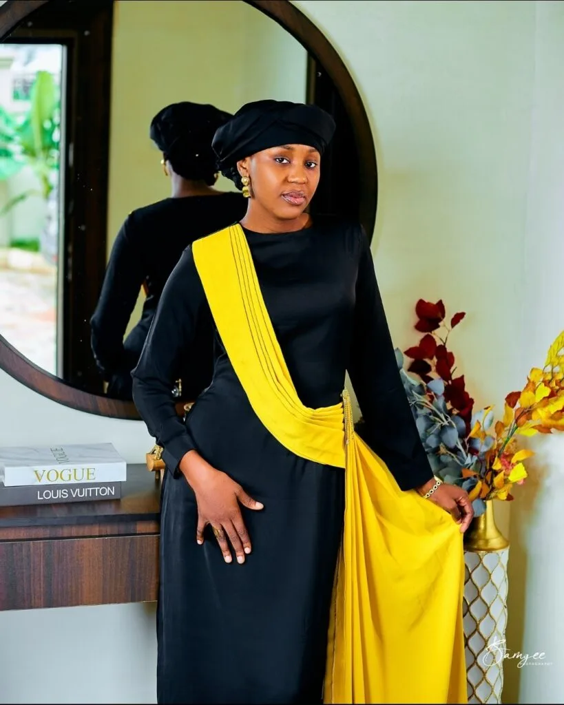 Sabbin Hotunan Jaruma Fateema Hussain Masu Kayatarwa Screenshot 20250808 233416 VidMate 1